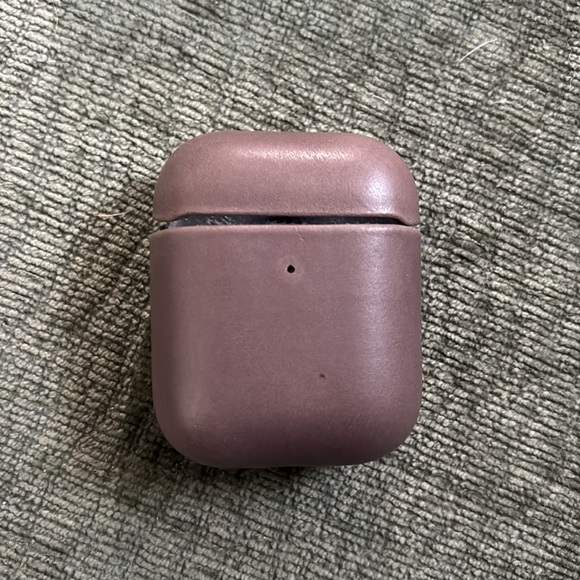 NIB Leather AirPods Case (2nd Gen) Brown - Picture 2 of 6